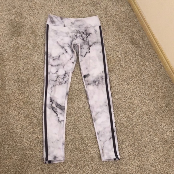 White Marble Alpha phi leggings - Picture 3 of 7